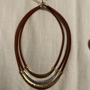 Jewelry necklace